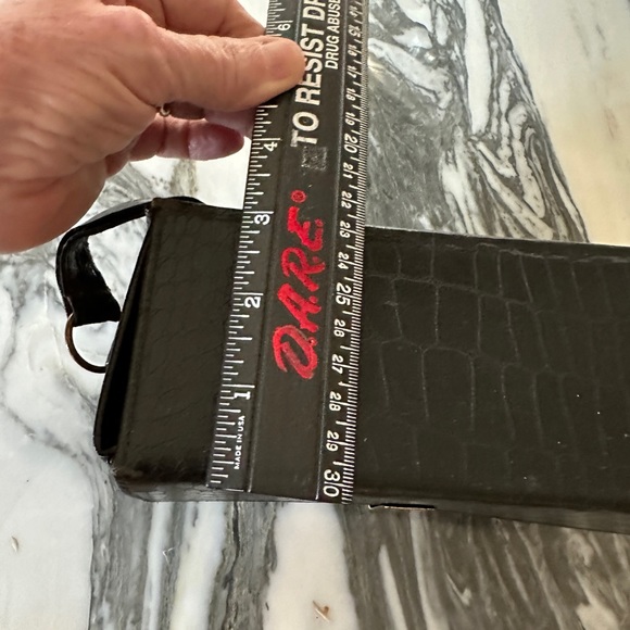 Antique1920s Helena Rubinstein leather cosmetic travel case with original items. - Picture 12 of 15